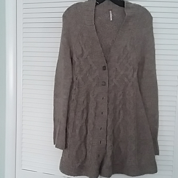 Cardigan - Picture 3 of 3